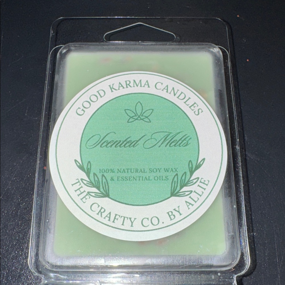 Good Karma Scented Soy Candle Wax Melts - Lavender & Eucalyptus